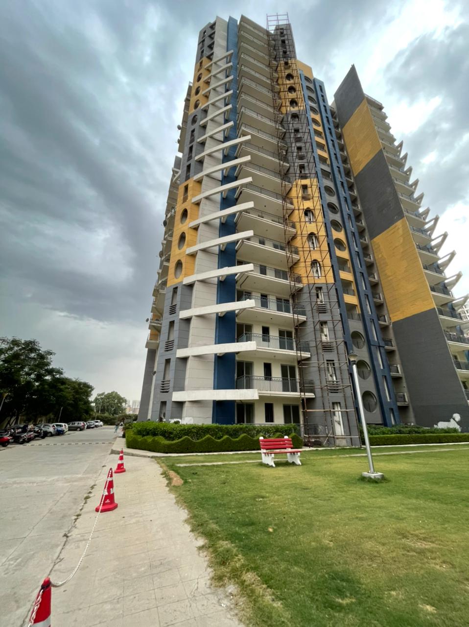 Antriksh Heights Ready TO Move In Flats